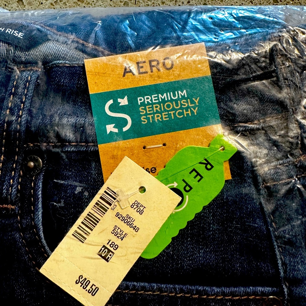 Aeropostale high rise jeggings NEW in package